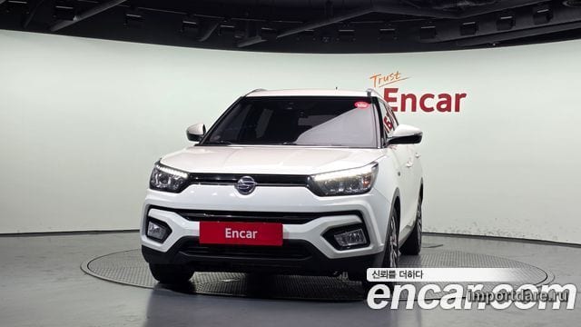 Kgm Tivoli Armour интерьер