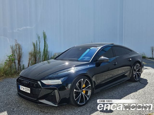 Audi RS7 2021