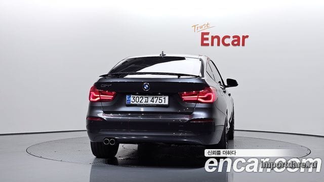 BMW 3 Series GT сзади