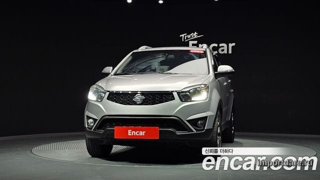 KGM KORANDO C 2016 — 57 935 км, серебристо-серый, Корея — под ключ — фото 3