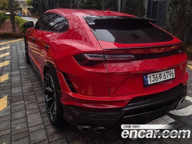 LAMBORGHINI URUS 2023 — 26 000 км, красный, Корея — под ключ — фото 2