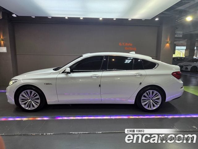 BMW 5 SERIES GT 2016 — 181 946 км, белый, Корея — под ключ — фото 2