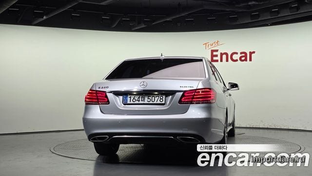 MERCEDES-BENZ E-CLASS W212 2016 — 138 964 км, серебристый, Корея — под ключ — фото 4