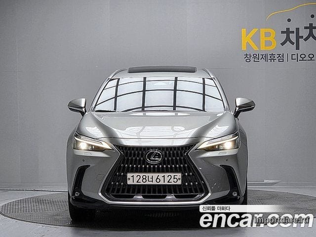 LEXUS NX350H 2023 — 21 862 км, серебристо-серый, Корея — под ключ — фото 3