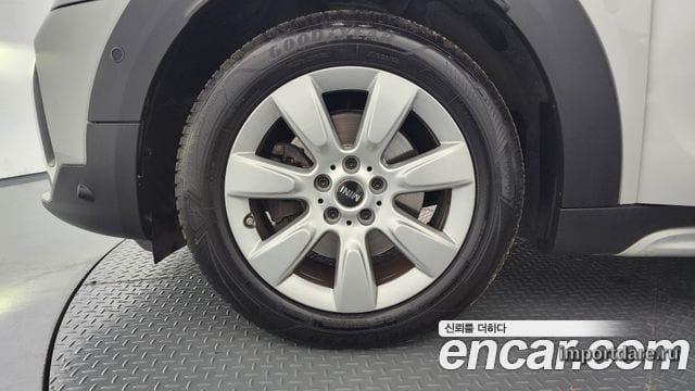 MINI Cooper D Countryman детали