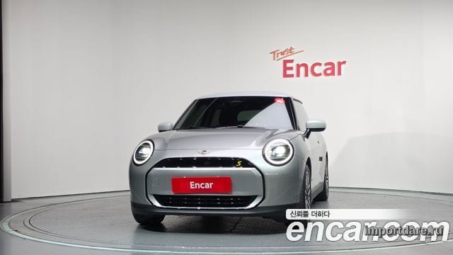 MINI COOPER ELECTRIC 2024 — 5 541 км, серебристо-серый, Корея — под ключ — фото 3