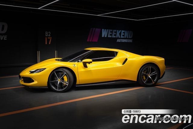 Ferrari 296 Gtb сбоку