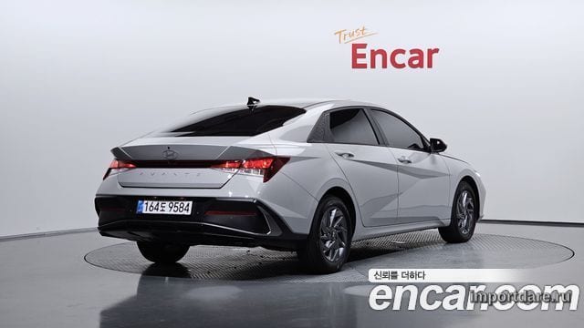 Hyundai Avante Hybrid 2026
