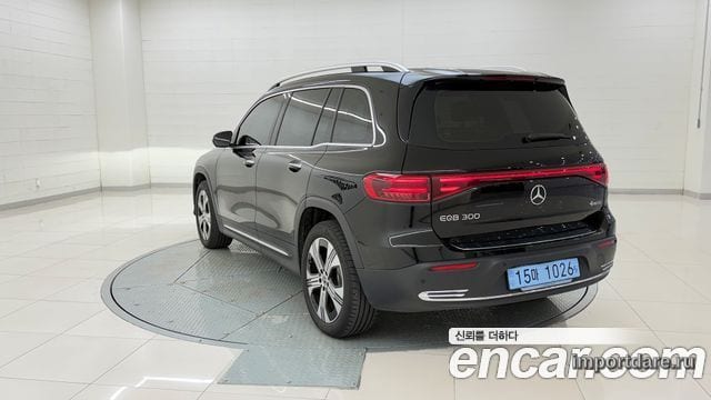 Mercedes-Benz Eqb интерьер