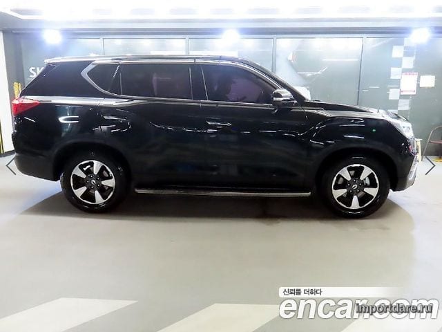 Kgm G4 Rexton интерьер