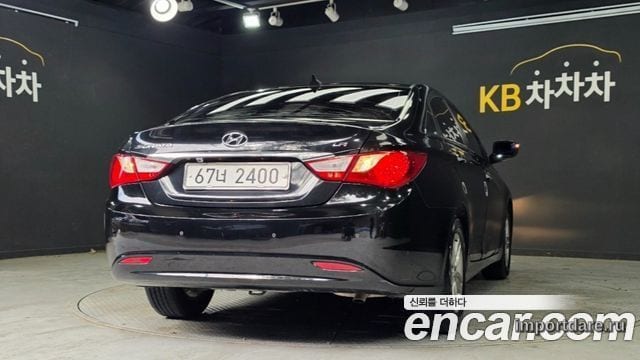 Hyundai Sonata The Brilliant сбоку