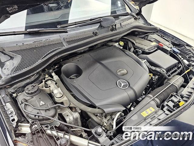 MERCEDES-BENZ B-CLASS W246 2015 — 99 000 км, чёрный, Корея — под ключ — фото 6