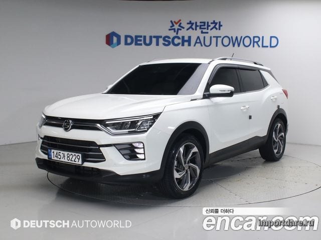 Kgm Beautiful Korando спереди
