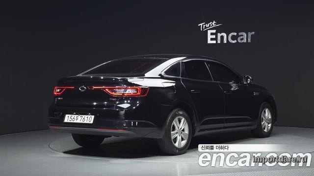 Renault Korea SM6 сбоку