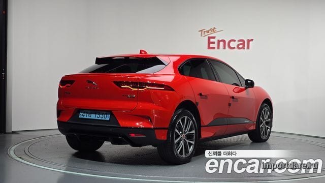 JAGUAR I-PACE 2019 — 128 965 км, красный, Корея — под ключ — фото 1