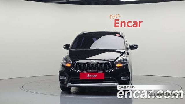 Kia Carens интерьер