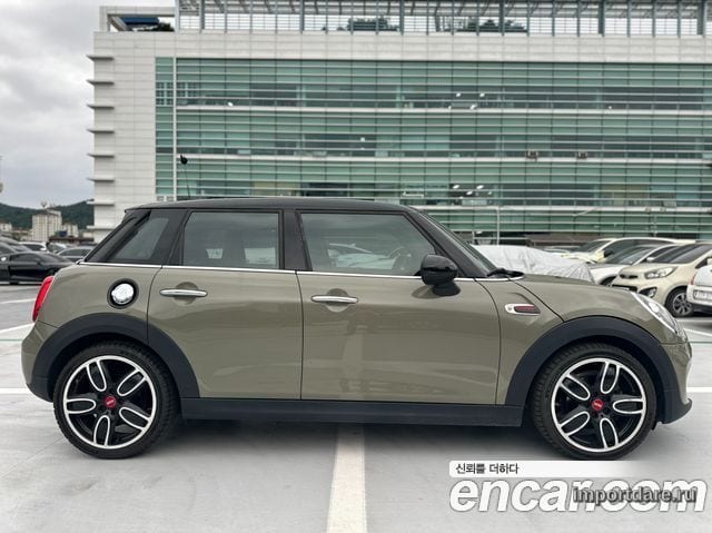 MINI COOPER D 2019 — 40 650 км, светло-золотистый, Корея — под ключ — фото 9