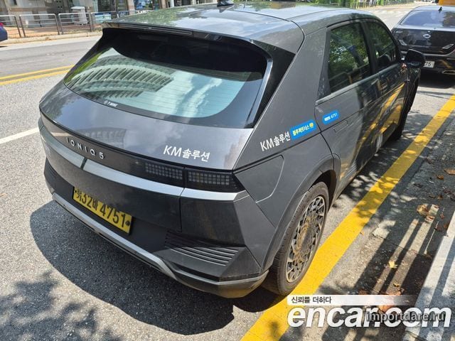 HYUNDAI IONIQ 5 2024 — 139 000 км, серебристо-серый, Корея — под ключ — фото 2