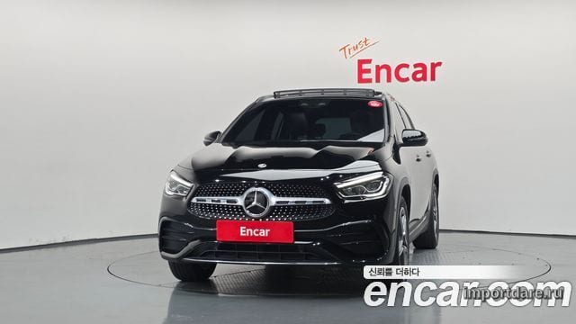 Mercedes-Benz Gla-Class интерьер