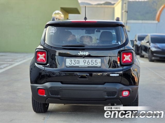JEEP RENEGADE 2018 — 75 090 км, чёрный, Корея — под ключ — фото 4