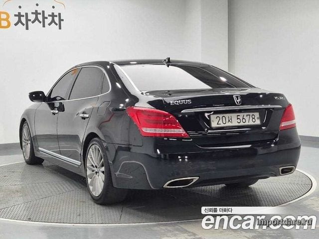 HYUNDAI EQUUS 2015 — 235 601 км, чёрный, Корея — под ключ — фото 2