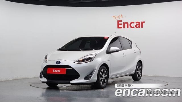Toyota Prius C 2019