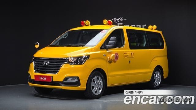 Hyundai Grand Starex 2021