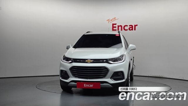 CHEVROLET TRAX 2019 — 92 578 км, белый, Корея — под ключ — фото 3