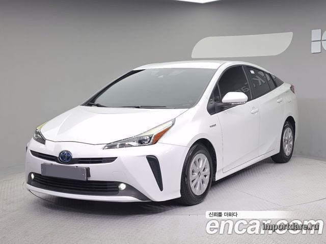 TOYOTA PRIUS 2022 — 72 591 км, белый, Корея — под ключ — фото 1