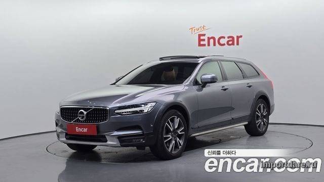 VOLVO V90 CROSS COUNTRY 2019 — 98 073 км, серый, Корея — под ключ — фото 1