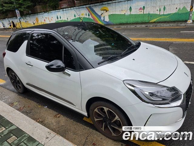 Citroen DS3 Cabrio сзади