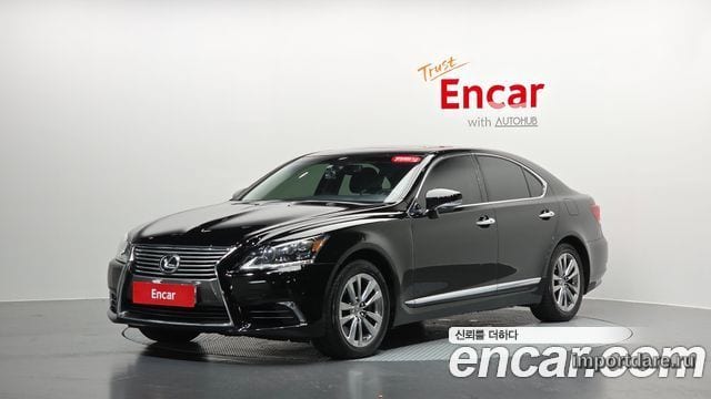 Lexus LS460 2016