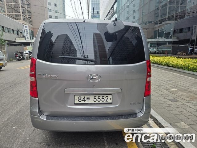HYUNDAI GRAND STAREX 2019 — 99 025 км, серый, Корея — под ключ — фото 4