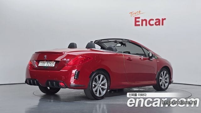 Peugeot 308CC интерьер