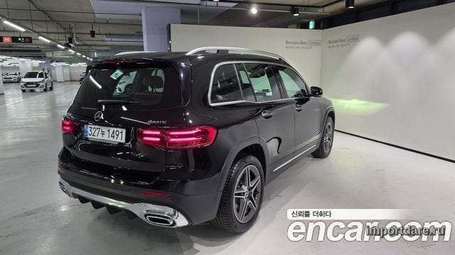 Mercedes-Benz Glb-Class сзади