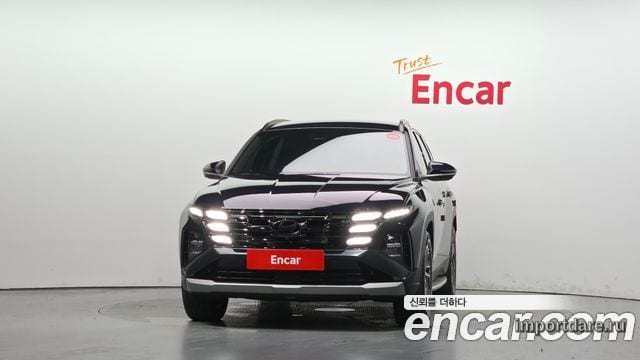 Hyundai Tucson Hybrid интерьер