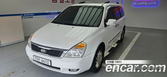 KIA CARNIVAL R 2013 — 319 950 км, белый, Корея — под ключ — фото 2