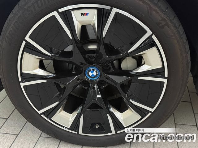 BMW IX3 2023 — 61 273 км, светло-золотистый, Корея — под ключ — фото 5