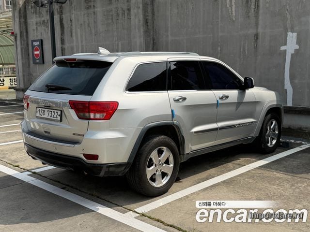 JEEP GRAND CHEROKEE 2012 — 271 622 км, серебристо-серый, Корея — под ключ — фото 4