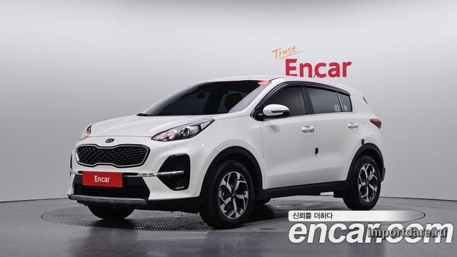 Kia Sportage The Bold спереди