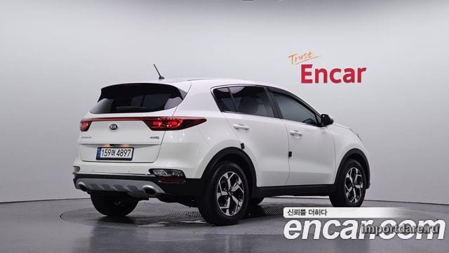 Kia Sportage The Bold сбоку