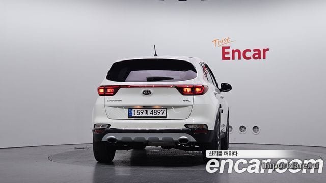 Kia Sportage The Bold сзади