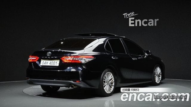 TOYOTA CAMRY 2018 — 119 956 км, чёрный, Корея — под ключ — фото 1