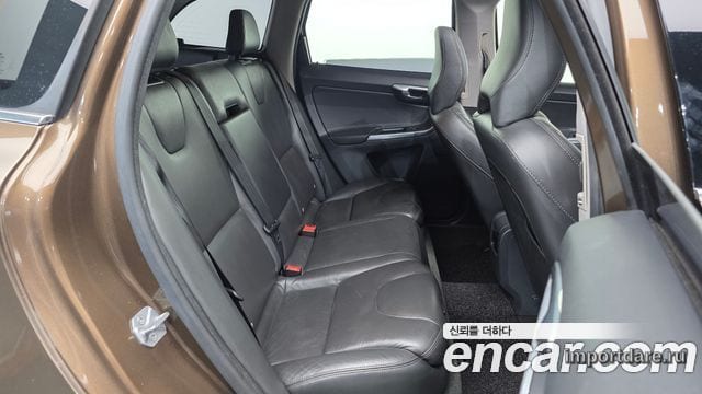 VOLVO XC60 2016 — 141 576 км, коричневый, Корея — под ключ — фото 12