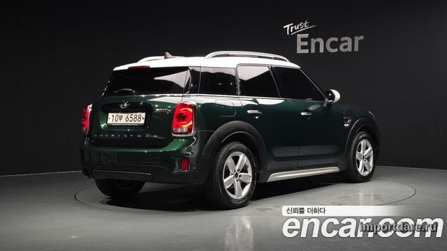 MINI COOPER D COUNTRYMAN 2018 — 139 958 км, зелёный, Корея — под ключ — фото 1