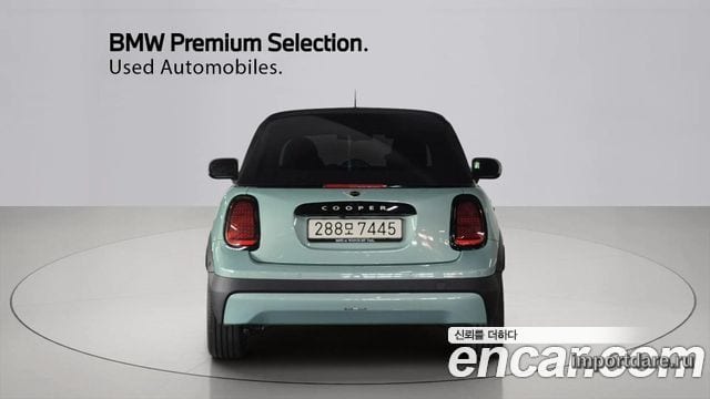 MINI Cooper C сзади