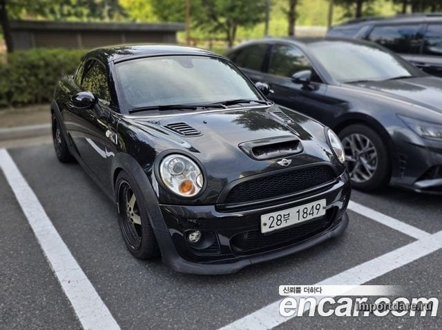 MINI Cooper S Coupe 2012