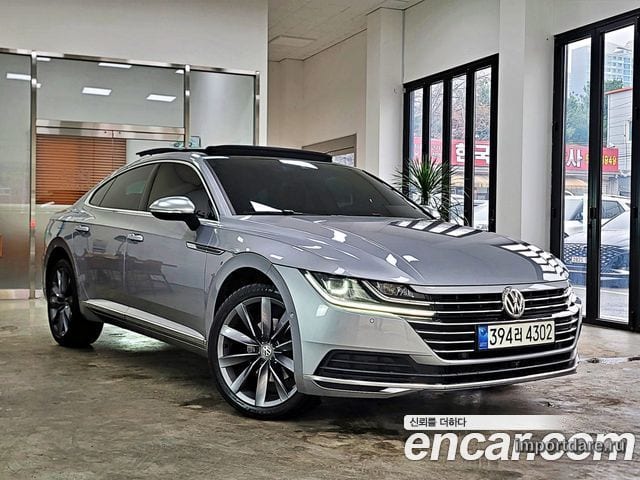 VOLKSWAGEN ARTEON 2020 — 110 300 км, серебристо-серый, Корея — под ключ — фото 1