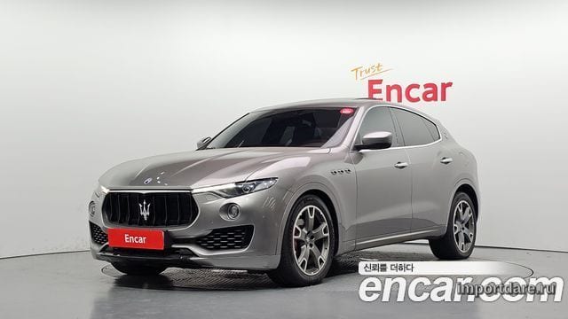 MASERATI LEVANTE 2017 — 128 793 км, серебристо-серый, Корея — под ключ — фото 1