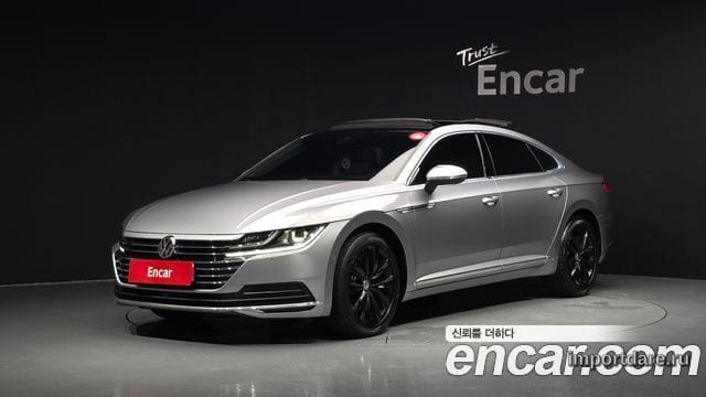 VOLKSWAGEN ARTEON 2019 — 110 950 км, серебристо-серый, Корея — под ключ — фото 1